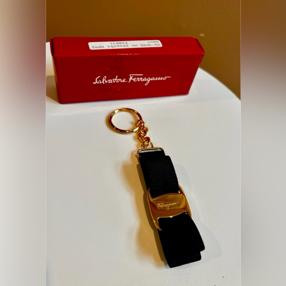 NIB Salvatore Ferragamo Navy and Gold Keychain